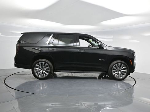 Used 2025 Chevrolet Tahoe High Country image 5