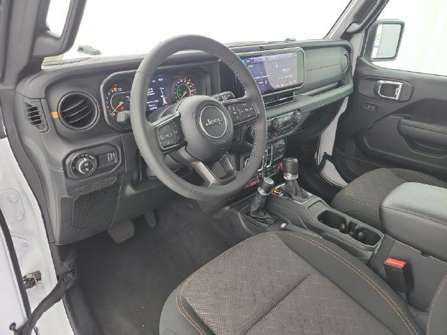 Used 2026 Jeep Gladiator Mojave AWD/4WD image 16