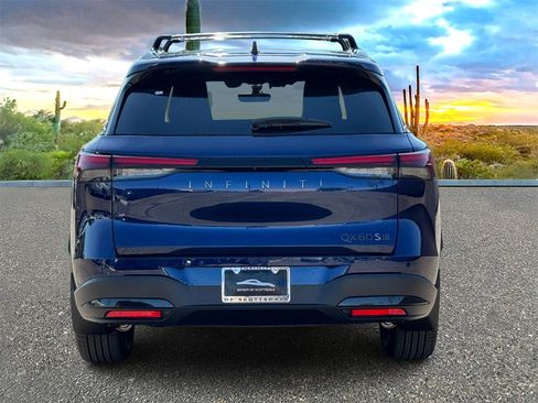 New 2026 INFINITI QX60 Sport image 5