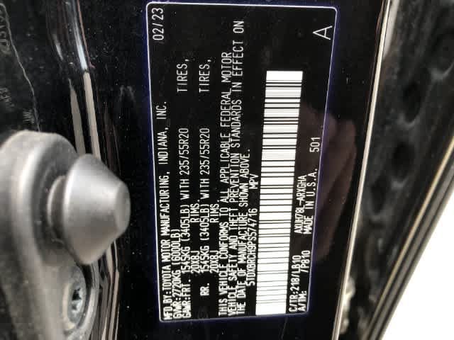 Used 2023 Toyota Highlander Limited AWD/4WD image 33