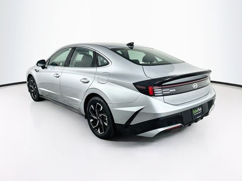 Used 2025 Hyundai Sonata SEL FWD image 5