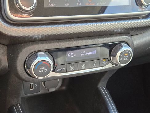 Used 2020 Nissan Kicks SV image 27