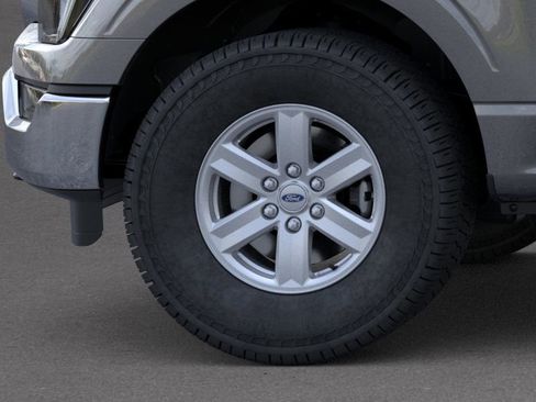 New 2023 Ford F150 XLT w/ Equipment Group 301A Mid image 19