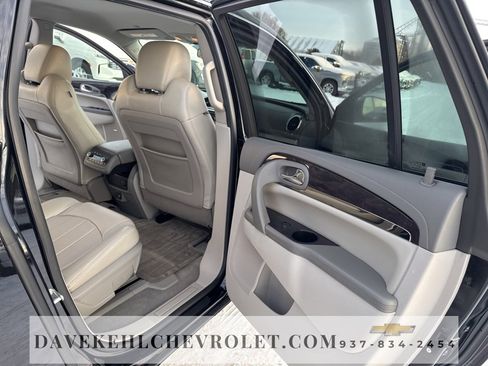 Used 2017 Buick Enclave Premium image 24