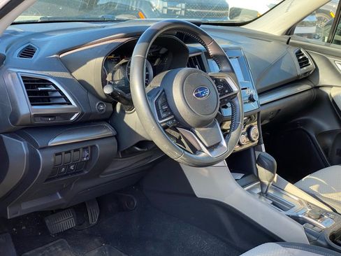 Used 2020 Subaru Forester Premium image 10