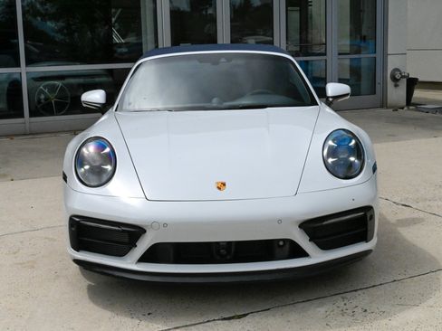 Used 2023 Porsche 911 Carrera 4 GTS AWD/4WD image 2