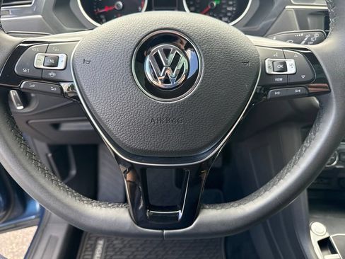 Used 2020 Volkswagen Tiguan SE AWD/4WD image 15