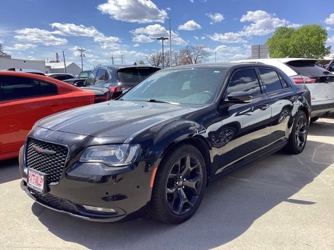 Used 2021 Chrysler 300 S image 7