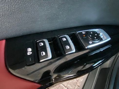 Used 2025 Kia K5 GT-Line w/ GT-Line Premium Package image 19