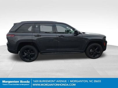 Used 2023 Jeep Grand Cherokee Altitude