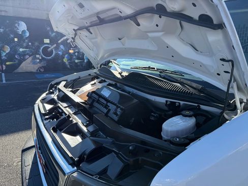 Used 2022 GMC Savana 2500 Regular Van 3D w/ Communications Package image 63