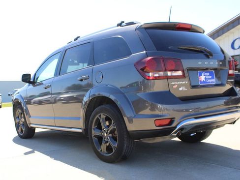 Used 2018 Dodge Journey Crossroad w/ Rear Seat Video Group AWD/4WD image 7