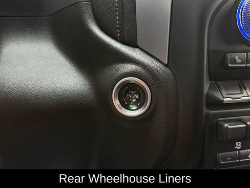Used 2022 GMC Sierra 1500 SLT RWD image 28