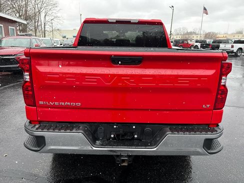 Used 2023 Chevrolet Silverado 1500 LT AWD/4WD image 4