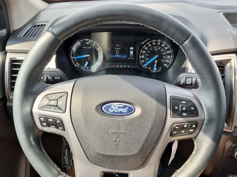 Used 2020 Ford Ranger XLT w/ Equipment Group 301A Mid RWD image 16