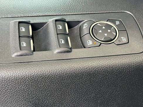 Used 2019 Ford F150 Raptor w/ Equipment Group 802A Luxury AWD/4WD image 13