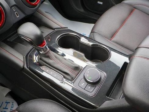 Certified 2025 Chevrolet Blazer RS FWD image 18