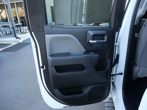 Used 2018 GMC Sierra 1500 WT image 27