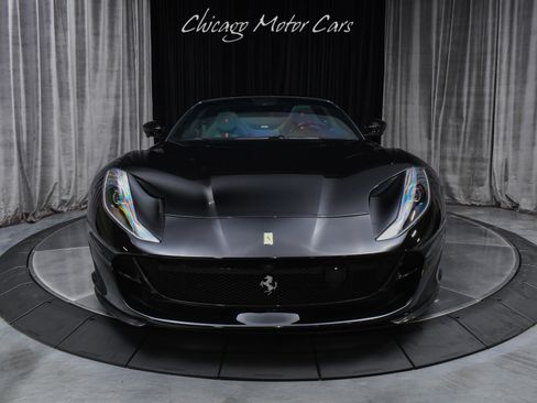 Used 2023 Ferrari 812 GTS RWD image 7
