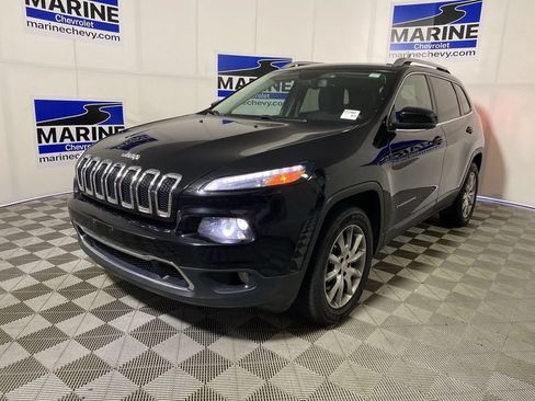 Used 2018 Jeep Cherokee Limited AWD/4WD image 14