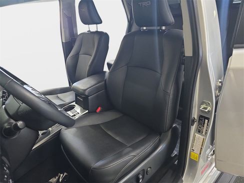 Used 2023 Toyota 4Runner TRD Sport image 17