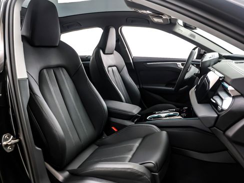 Used 2026 Audi A6 Premium Plus image 7