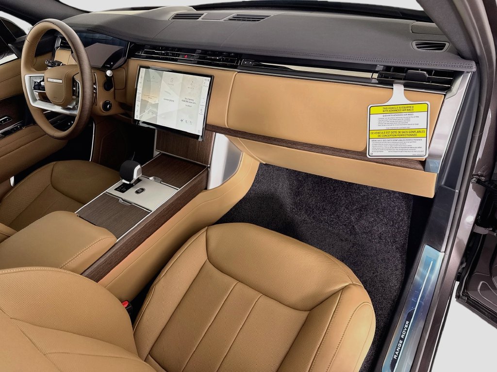 New 2026 Land Rover Range Rover SE AWD/4WD image 17