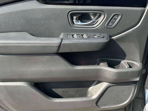 Used 2026 Honda Passport RTL image 17