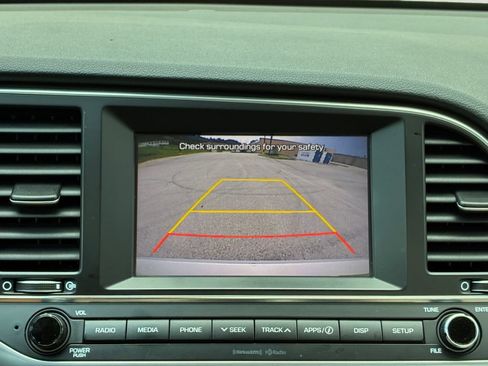 Used 2017 Hyundai Elantra Value Edition FWD image 12