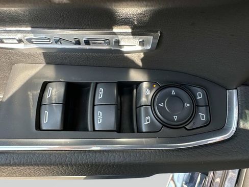 New 2025 GMC Sierra 1500 Denali w/ Technology Package AWD/4WD image 24