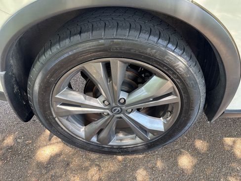 Used 2023 Nissan Murano Platinum w/ Cargo Package FWD image 10