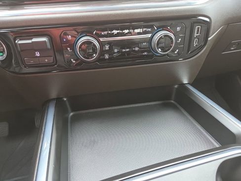 Used 2024 Chevrolet Silverado 2500 LTZ w/ LTZ Plus Package AWD/4WD image 24