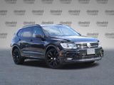 Used 2021 Volkswagen Tiguan SE R-Line image 2