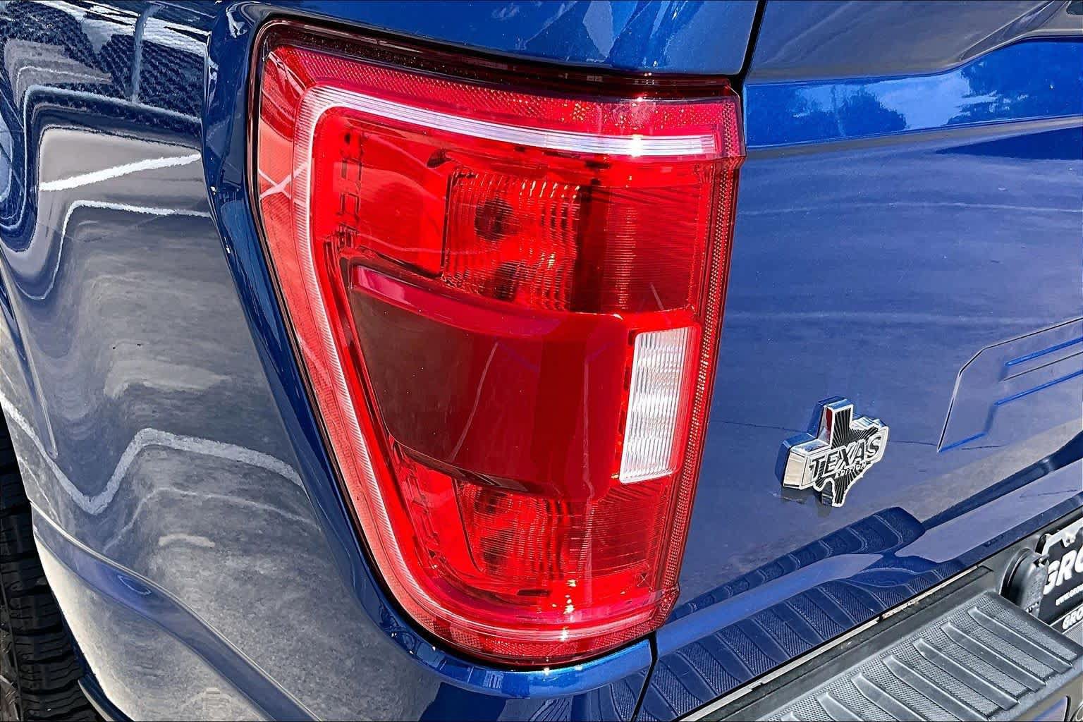 Used 2022 Ford F150 XLT w/ Equipment Group 302A High RWD image 26