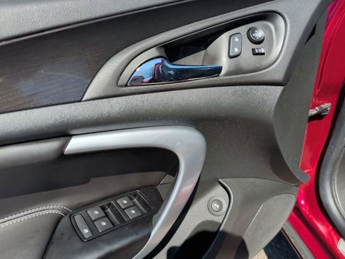 Used 2017 Buick Regal AWD image 15