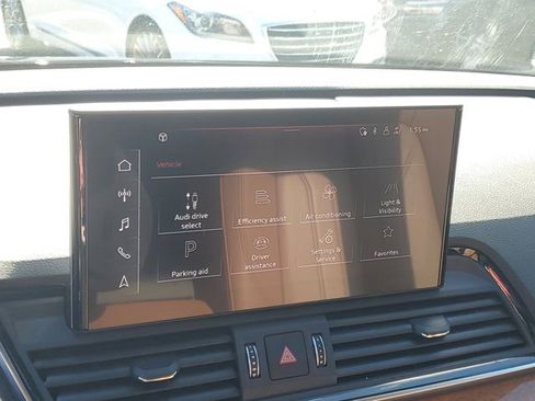 Used 2021 Audi Q5 2.0T Premium w/ Convenience Package image 29