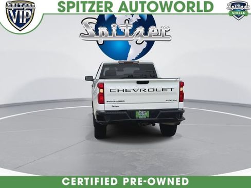 Used 2023 Chevrolet Silverado 1500 Custom Trail Boss w/ LPO, Dark Essentials Package AWD/4WD image 8