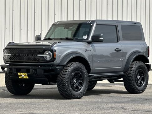 Used 2024 Ford Bronco Wildtrak image 8