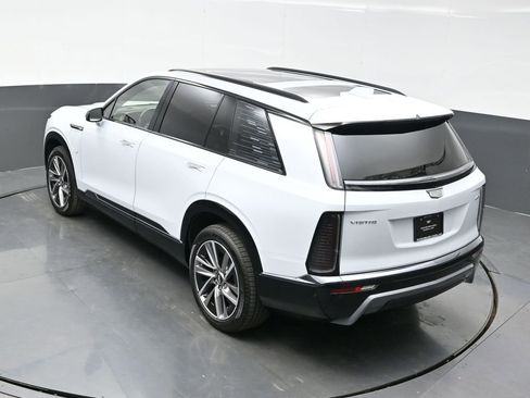 New 2026 Cadillac Vistiq Sport image 20