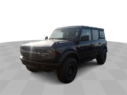 Used 2021 Ford Bronco Badlands image 35