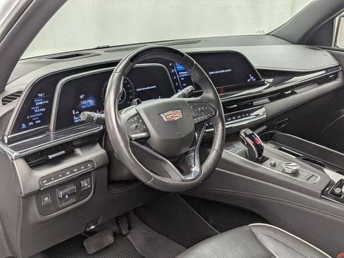 Certified 2024 Cadillac Escalade Sport w/ LPO, ONYX Package AWD/4WD image 10