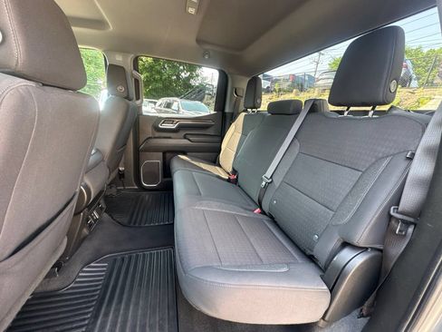 Used 2023 Chevrolet Silverado 1500 LT AWD/4WD image 19