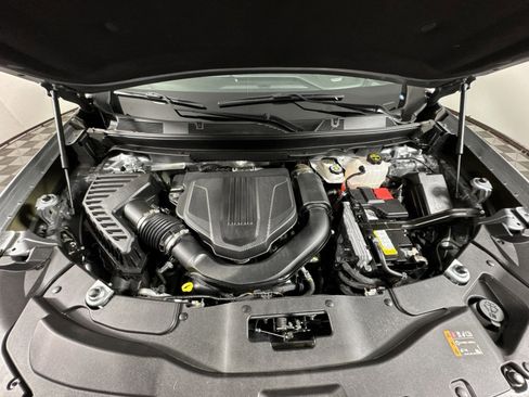 Used 2024 GMC Acadia Elevation w/ Black Edition image 29