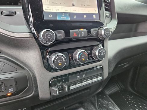 New 2026 RAM 5500 Tradesman AWD/4WD image 30