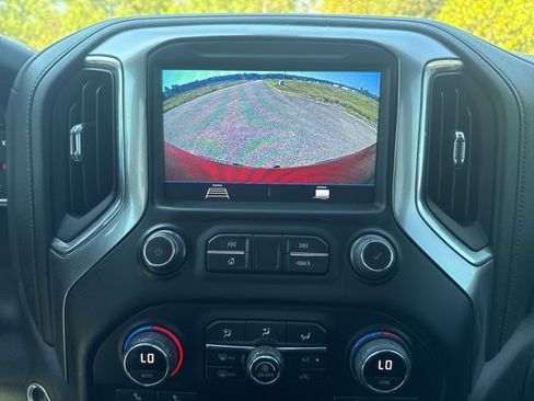 Used 2022 Chevrolet Silverado 1500 LT Trail Boss w/ Bed Protection Package image 22