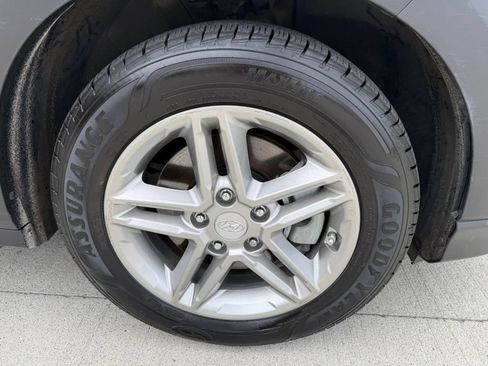 Used 2019 Hyundai Kona SE AWD/4WD image 50