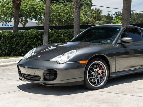 Used 2004 Porsche 911 Carrera 4S AWD/4WD image 2