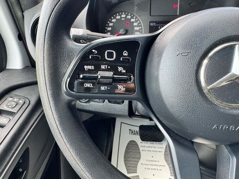 Used 2019 Mercedes-Benz Sprinter 144 image 25