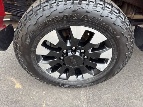 Used 2020 Chevrolet Silverado 2500 Custom w/ Custom Value Package image 22