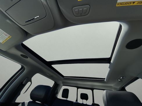 New 2025 Ford F250 Lariat w/ Lariat Ultimate Package image 16